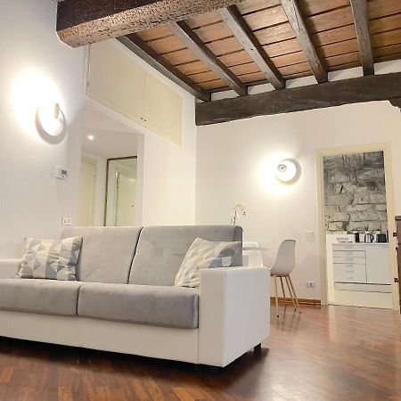 Tower Gombito'S Apartment Bergamo Exterior foto