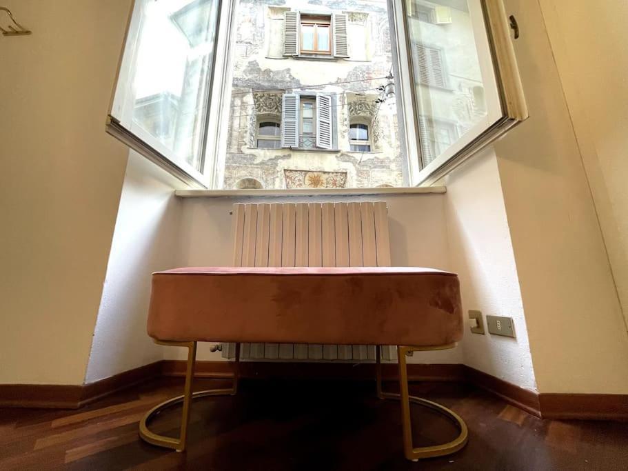 Tower Gombito'S Apartment Bergamo Exterior foto