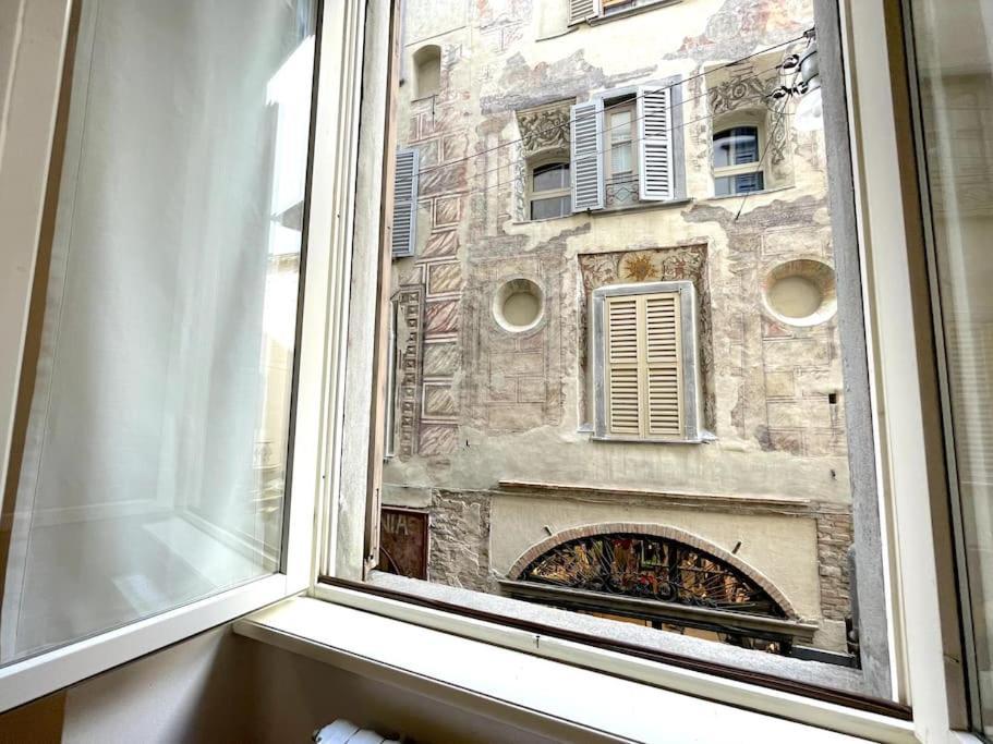 Tower Gombito'S Apartment Bergamo Exterior foto
